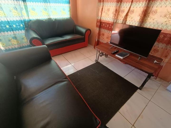 Kapeta Cabin Nuku'alofa Ngoại thất bức ảnh
